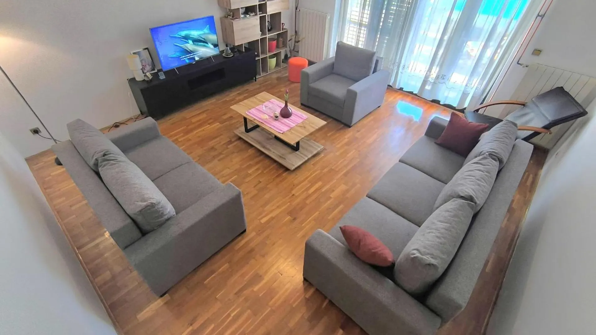 Big Pool Apartment In פולה קרואטיה